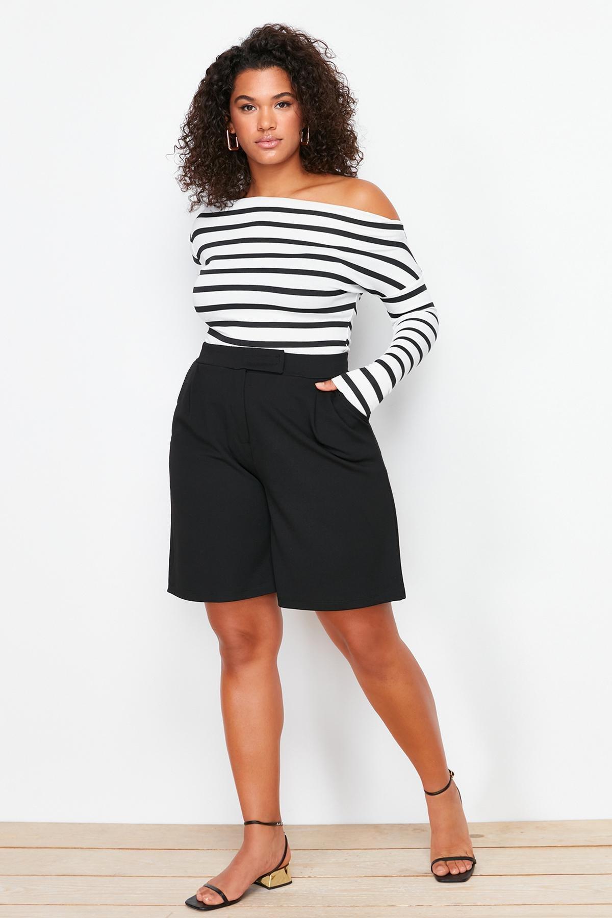 Black Detailed Bermuda Shorts, , large image number 0