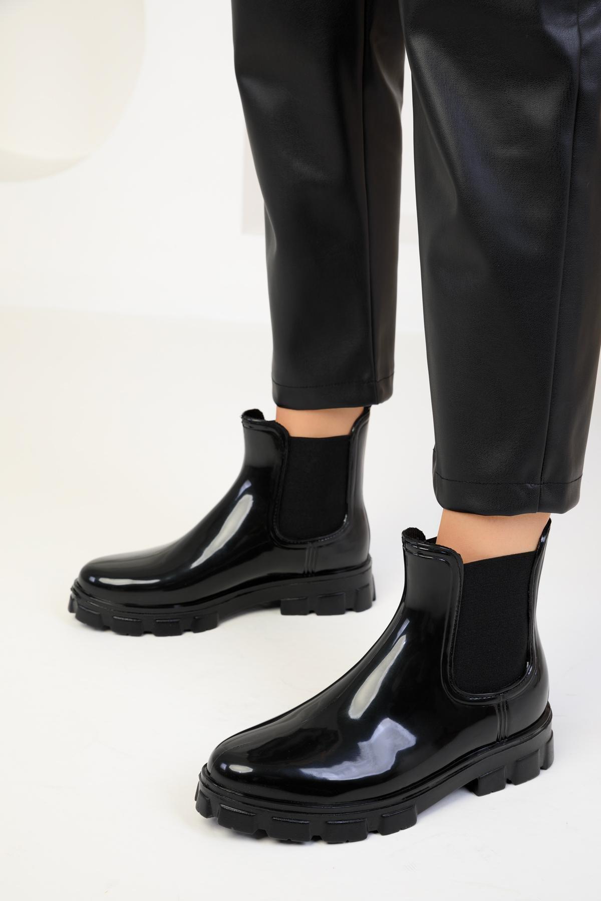 Black Glossy Boots, , large image number 2