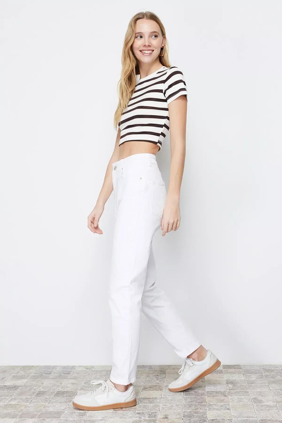 White More Sustainable High Waist Mom Jeans, White, large image number 6