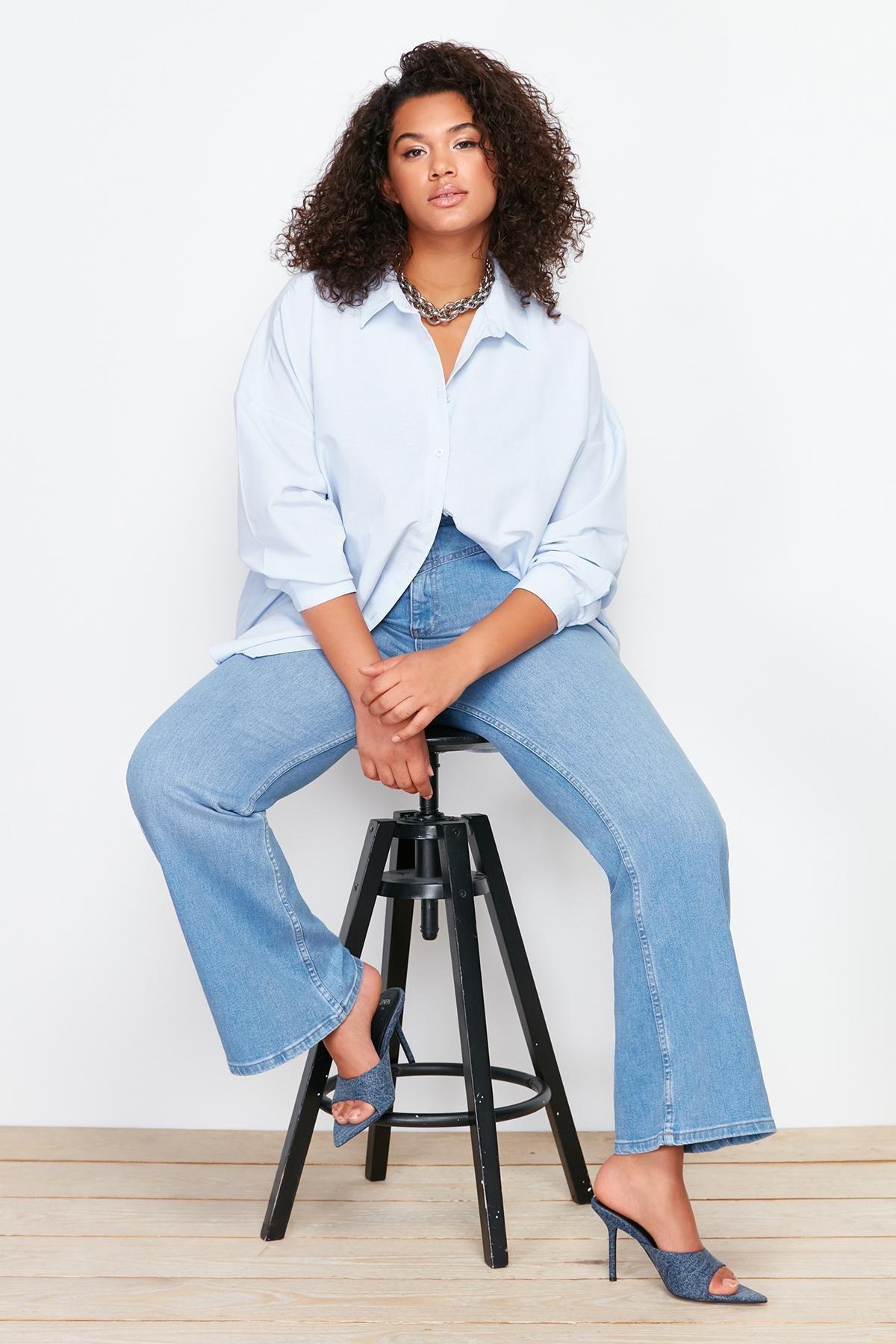 Blue Detailed Flared Denim Jeans, , large image number 2