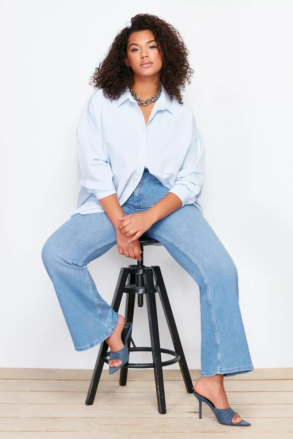 Blue Detailed Flared Denim Jeans, , large image number 2