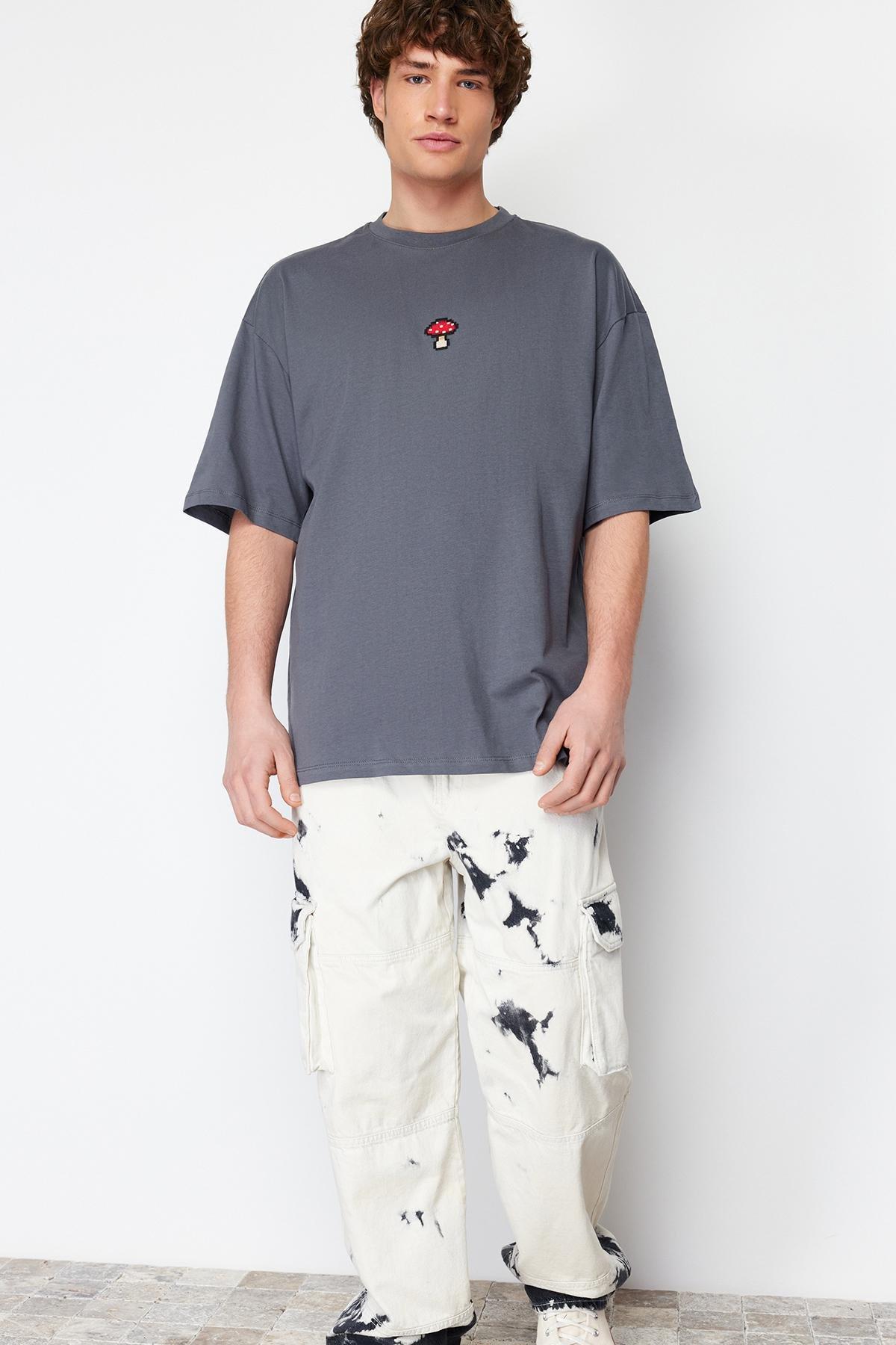 Grey Oversize Embroidered T-Shirt, , large image number 1