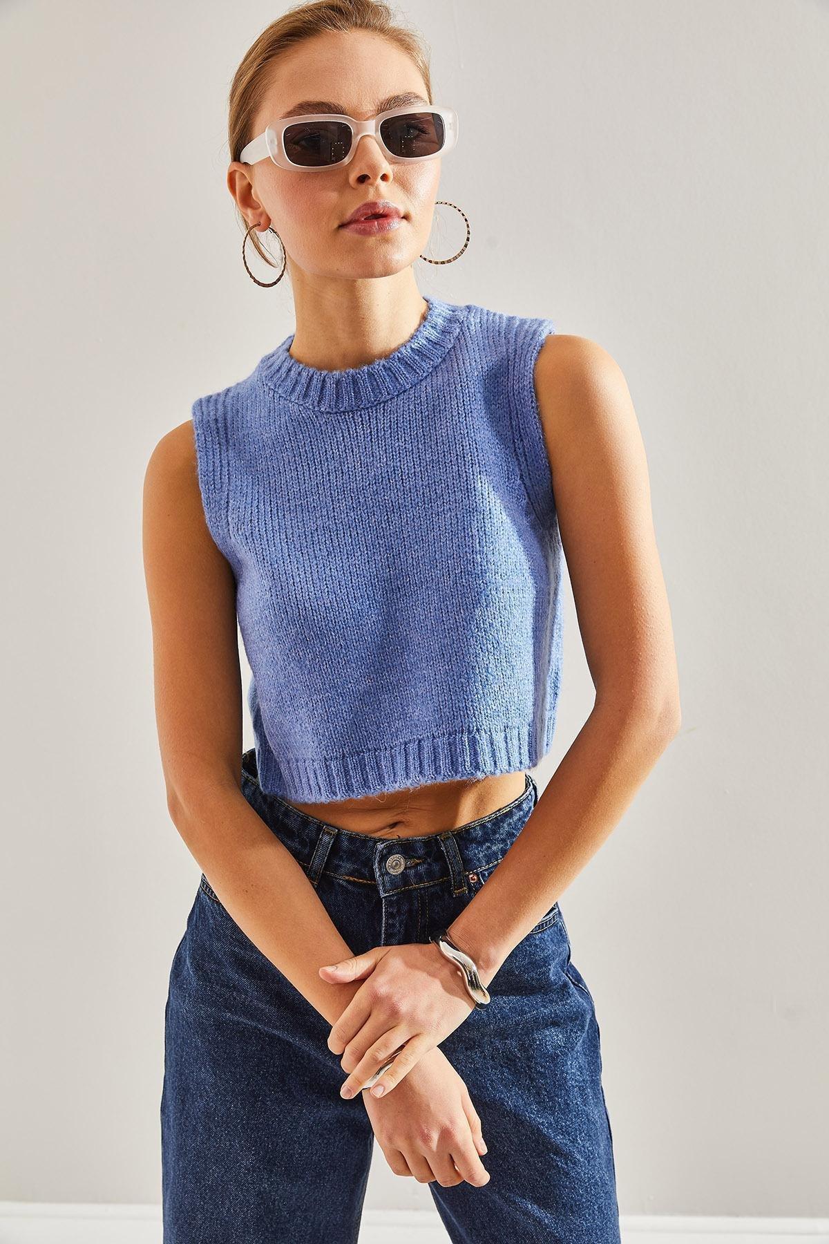Blue Crop Sweater, Blue, large image number 3