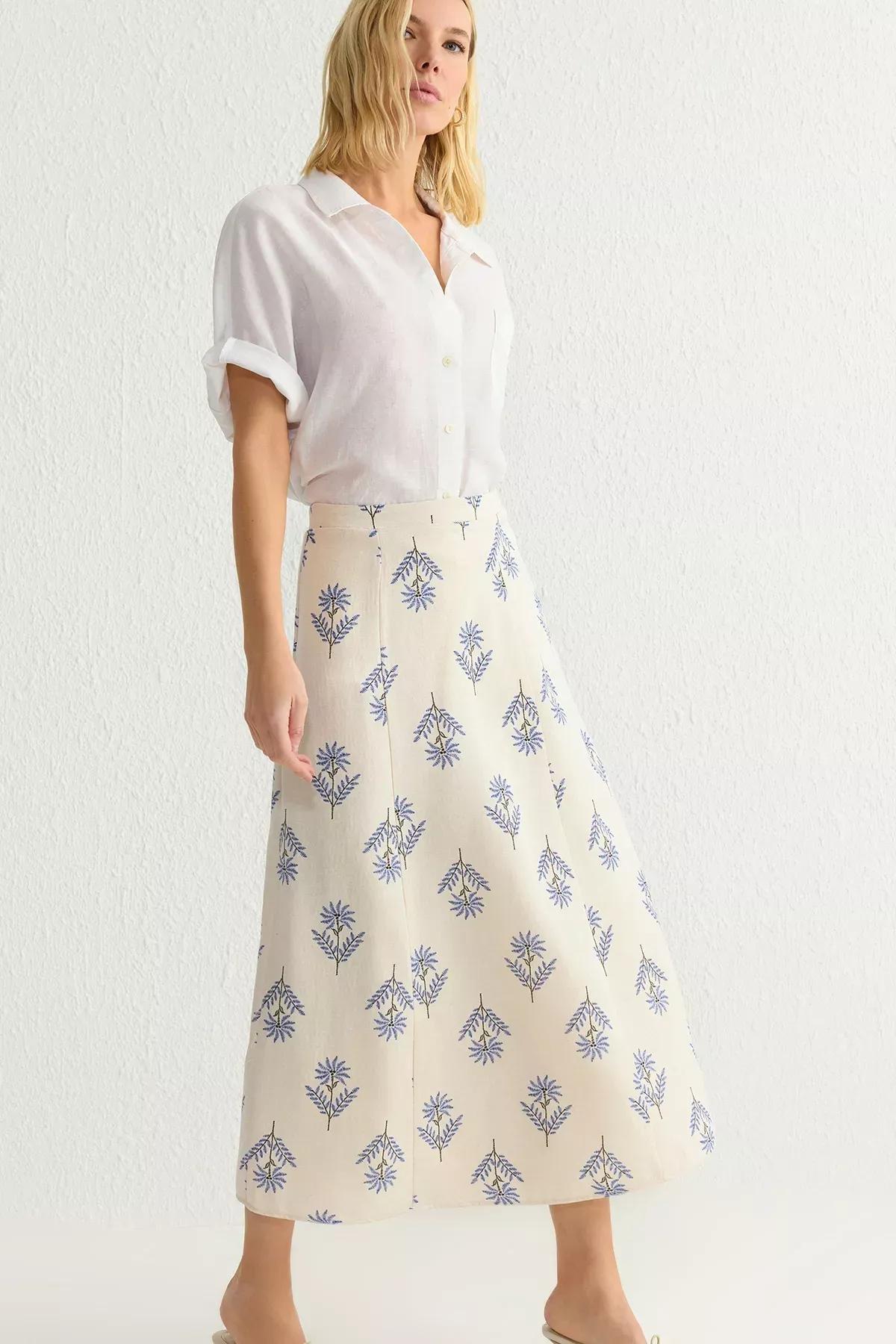 Blue Floral A-line Midi Skirt, , large image number 1