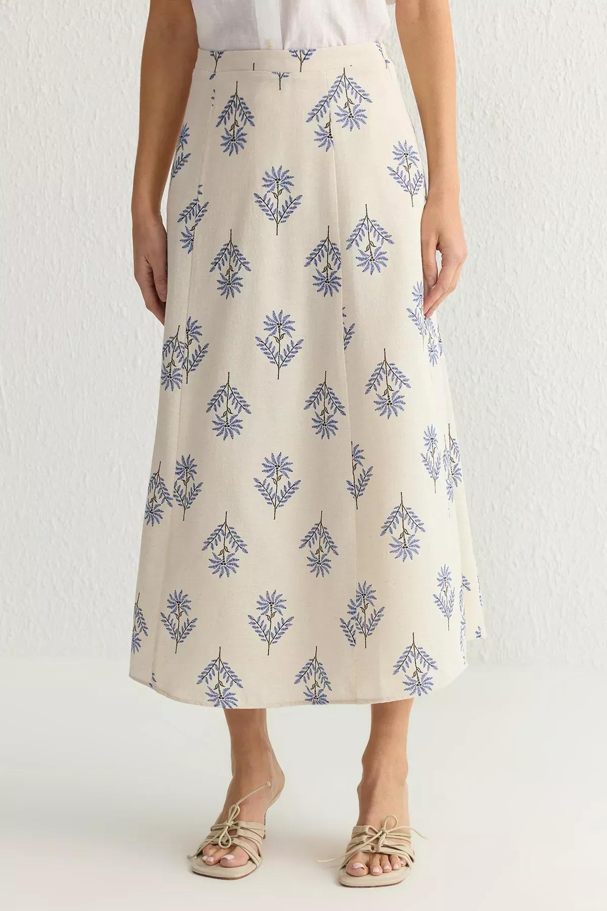Blue Floral A-line Midi Skirt, , large image number 3