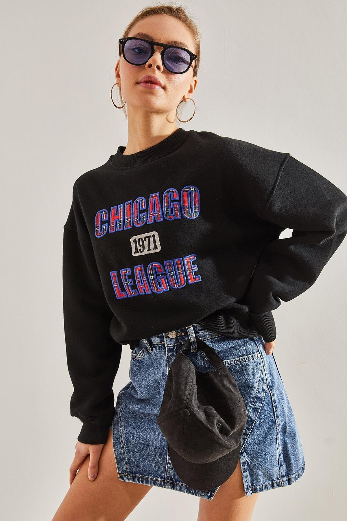 Black Chicago Printed Sweatshirt, , large image number 0