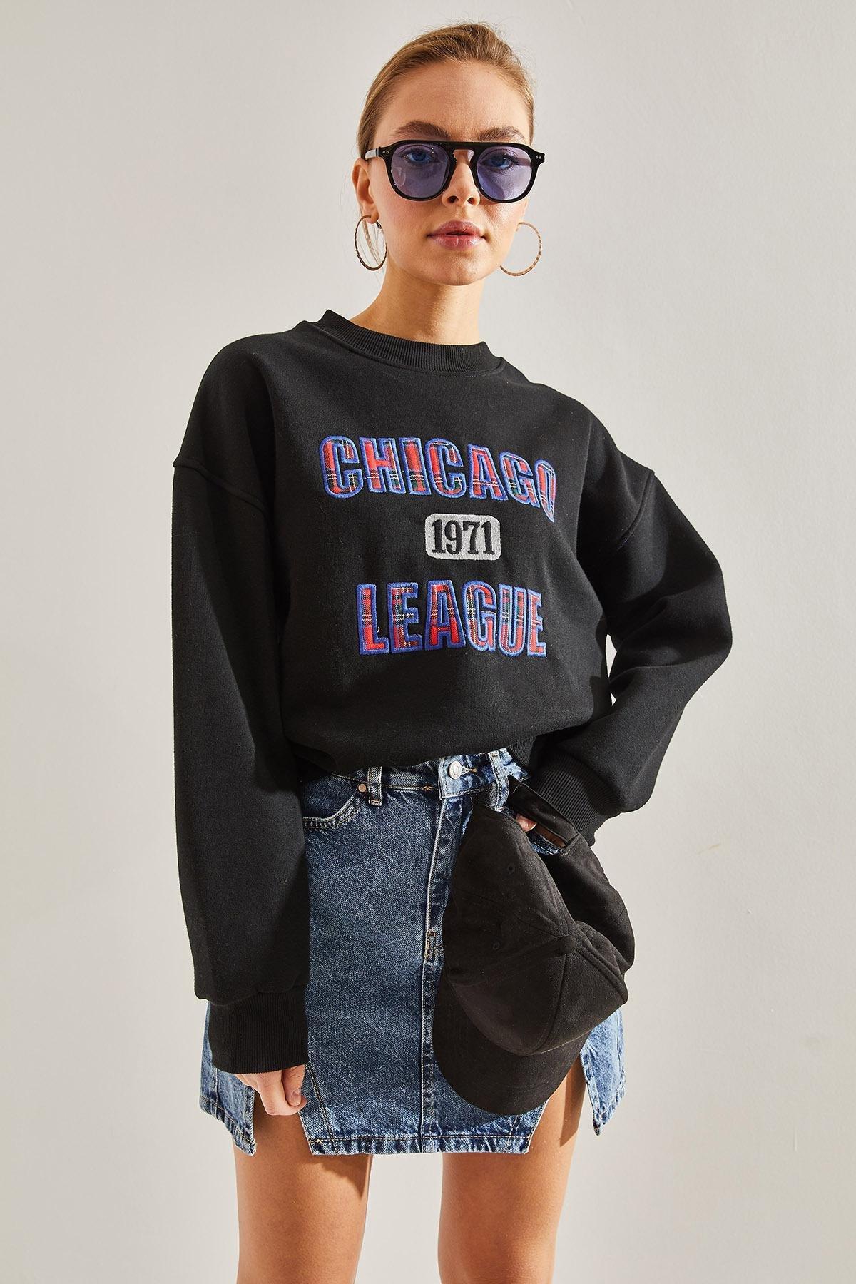 Black Chicago Printed Sweatshirt, , large image number 3