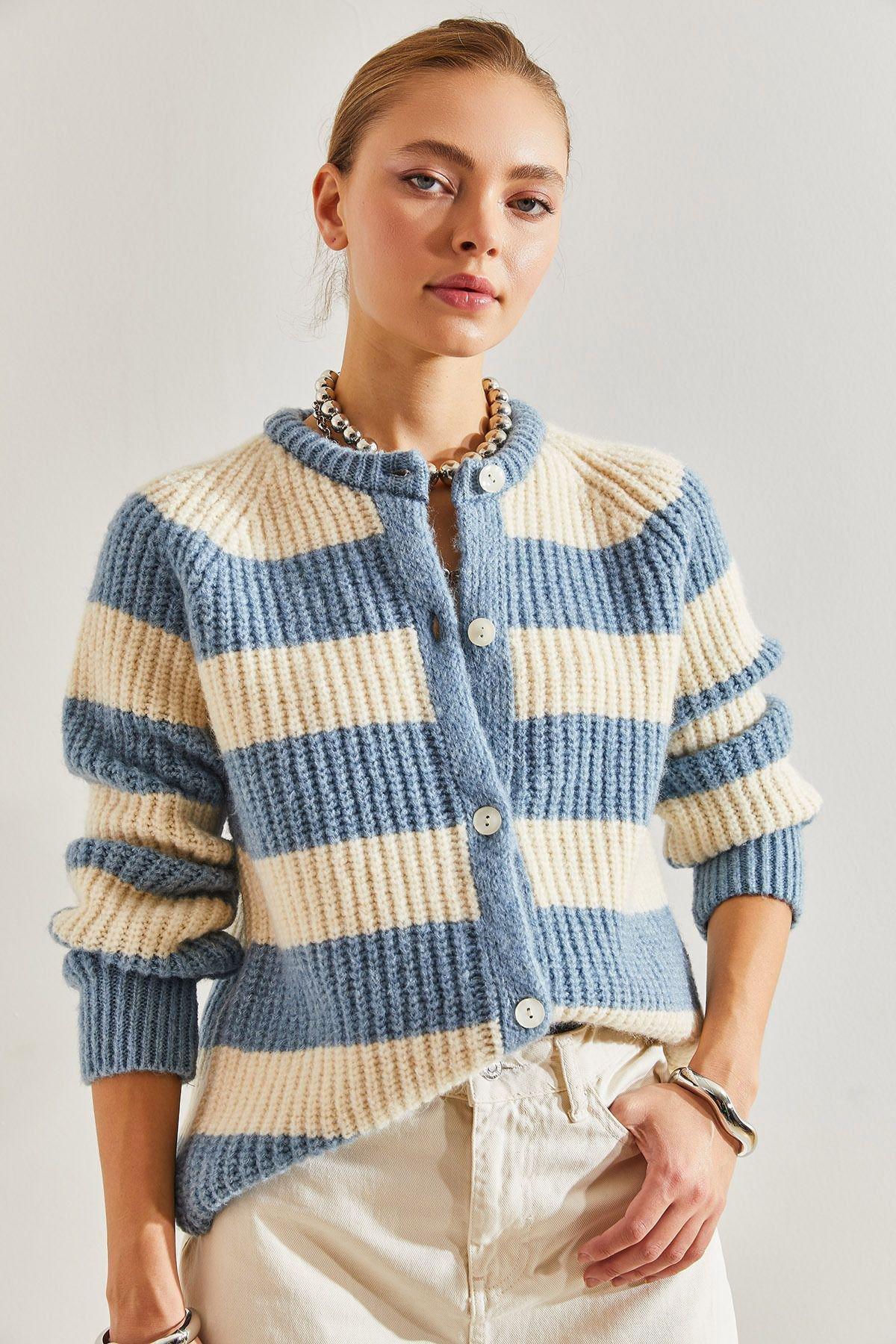 Multicolour Striped Buttoned Knitted Cardigan, Blue-Ecru, large image number 4