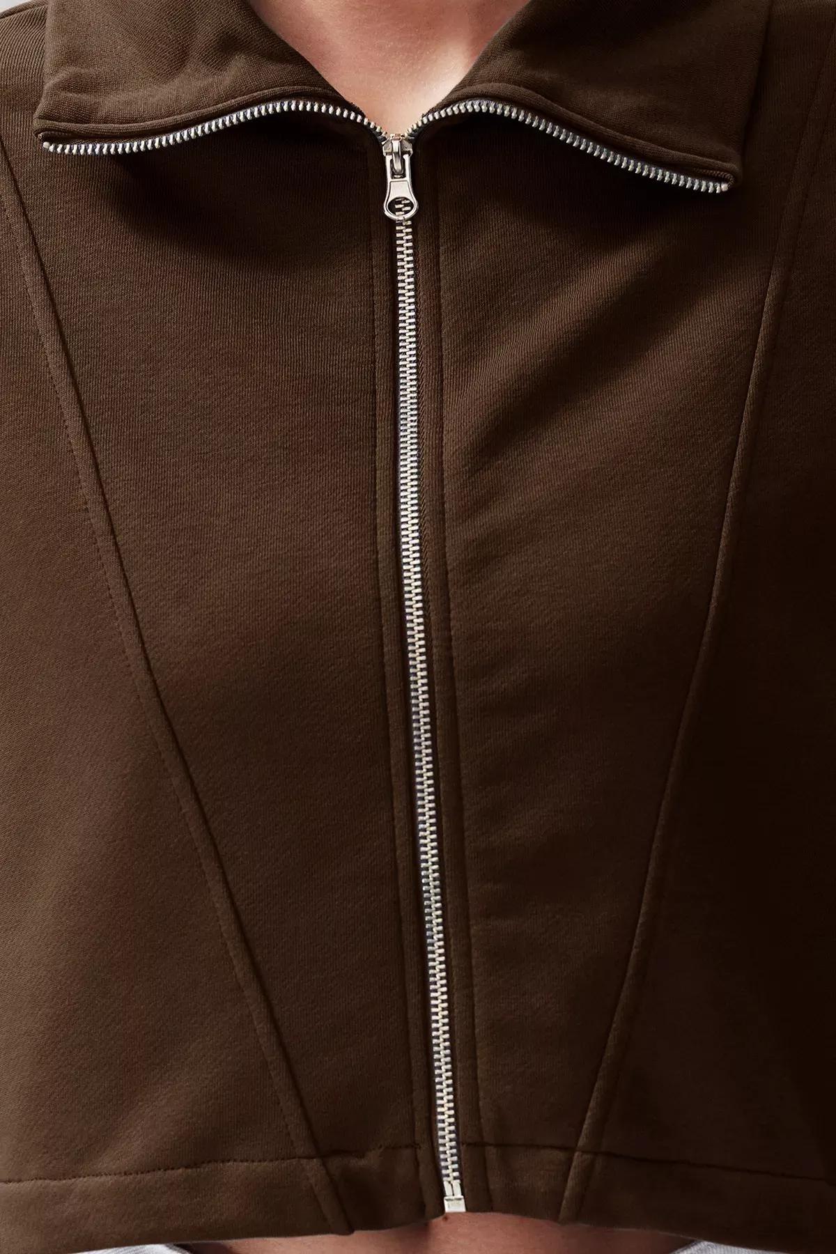 Brown Moon Sleeve Thick Vest, Brown, large image number 5