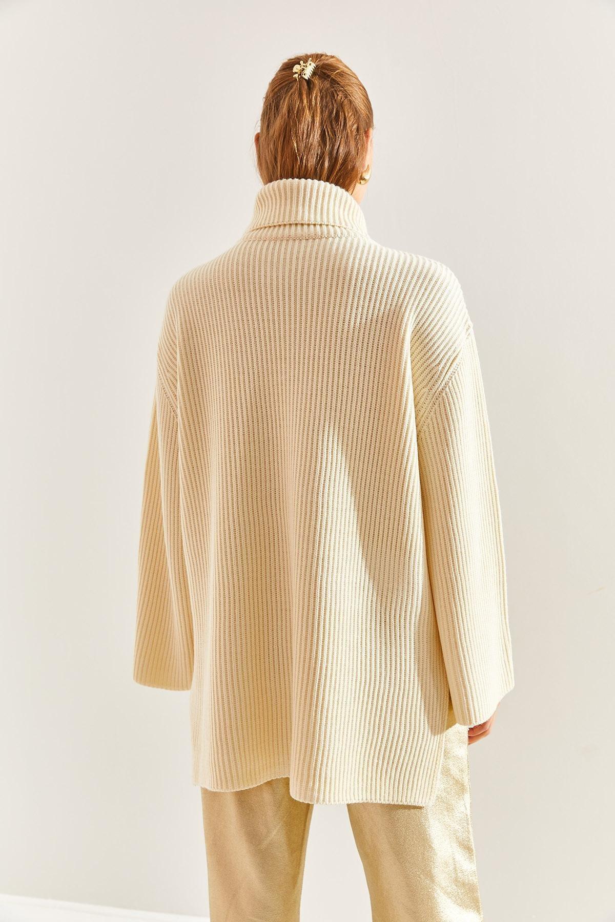 Cream Turtleneck Knitted Sweater, Cream, large image number 2