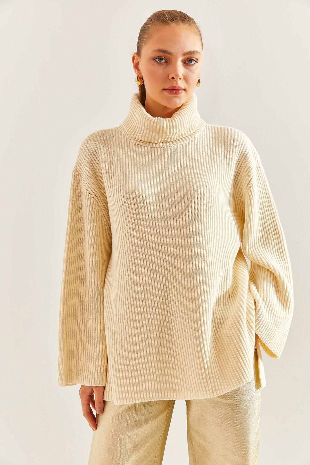 Cream Turtleneck Knitted Sweater, Cream, large image number 3