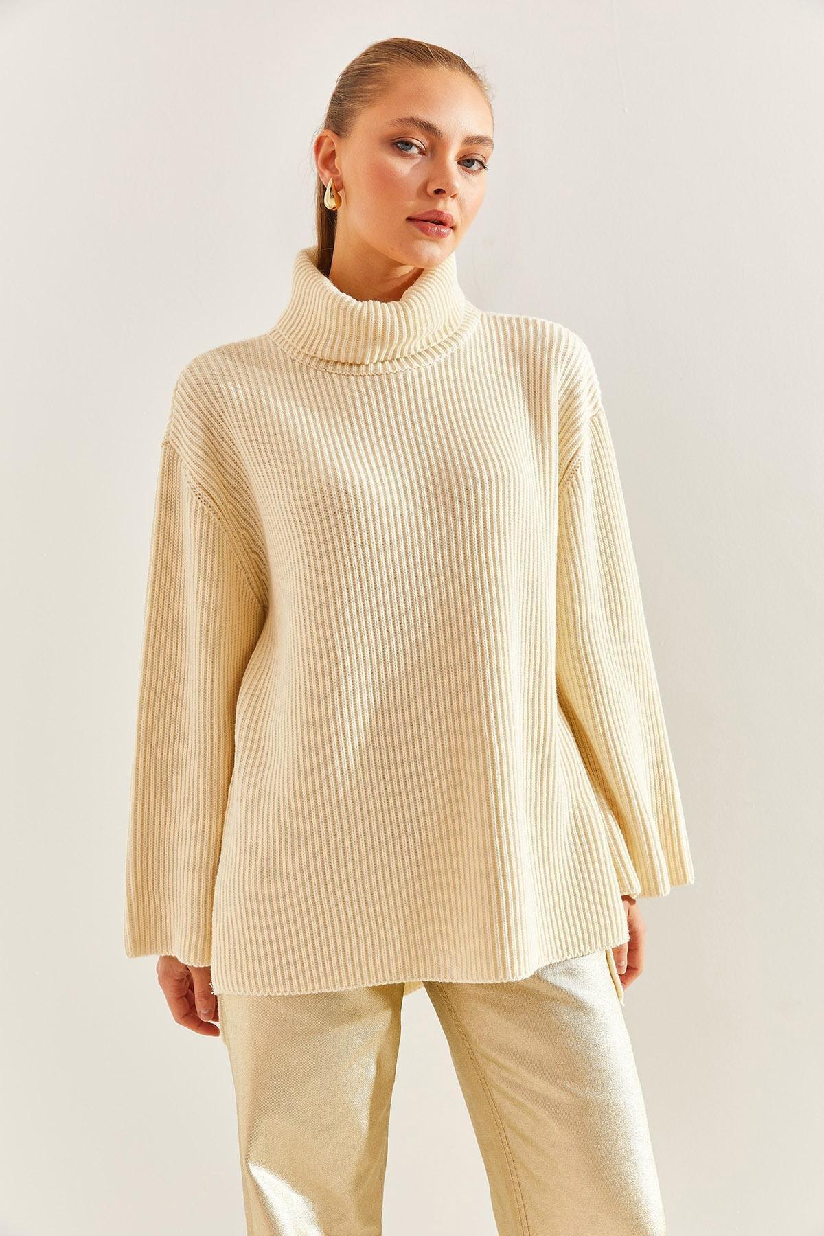 Cream Turtleneck Knitted Sweater, Cream, large image number 4