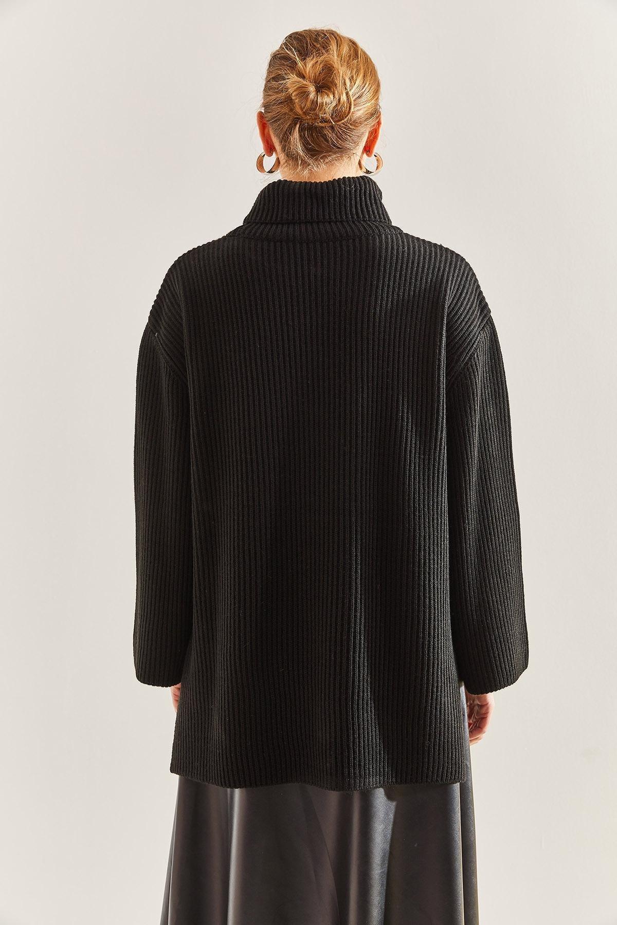 Black Turtleneck Knitted Sweater, BLACK, large image number 4