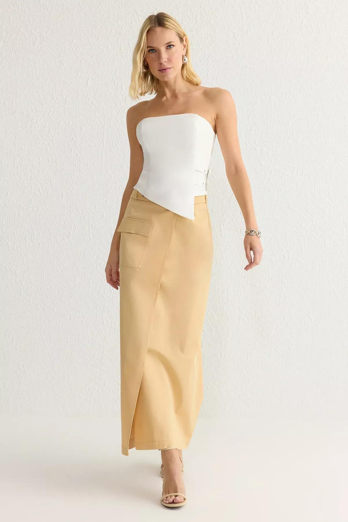 White Strapless Fitted Belt Buckle Blouse, , large image number 0