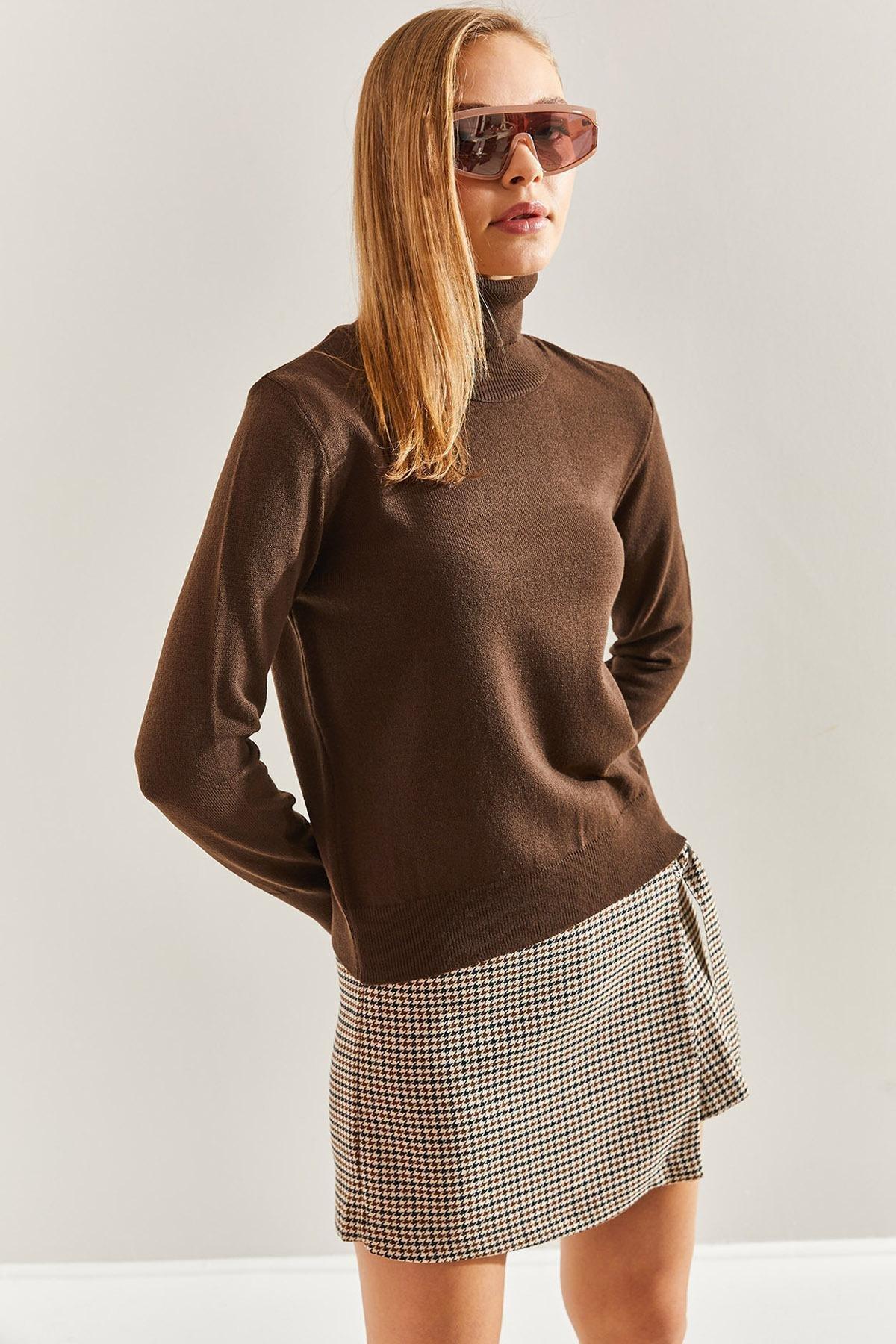 Brown Turtleneck Knitted Sweater, Brown, large image number 0