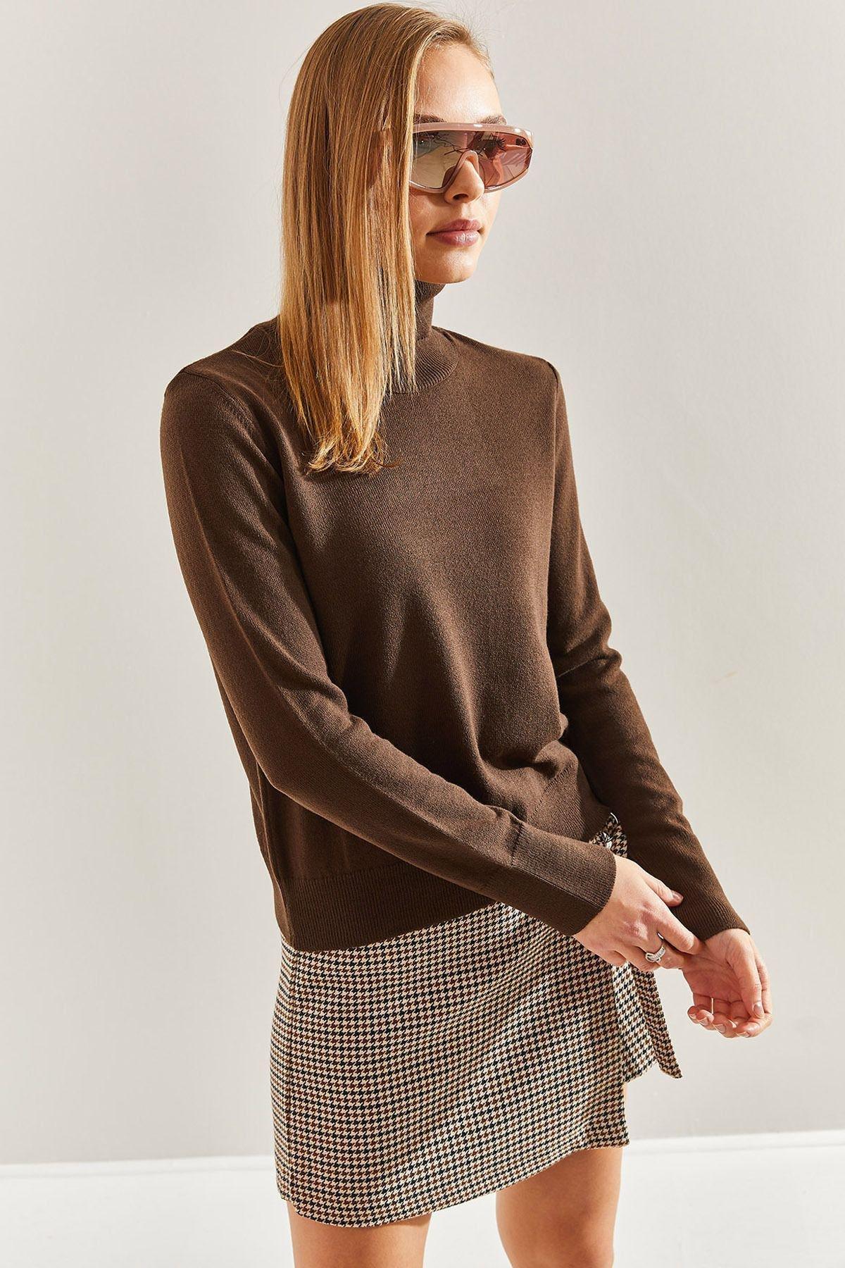 Brown Turtleneck Knitted Sweater, Brown, large image number 1
