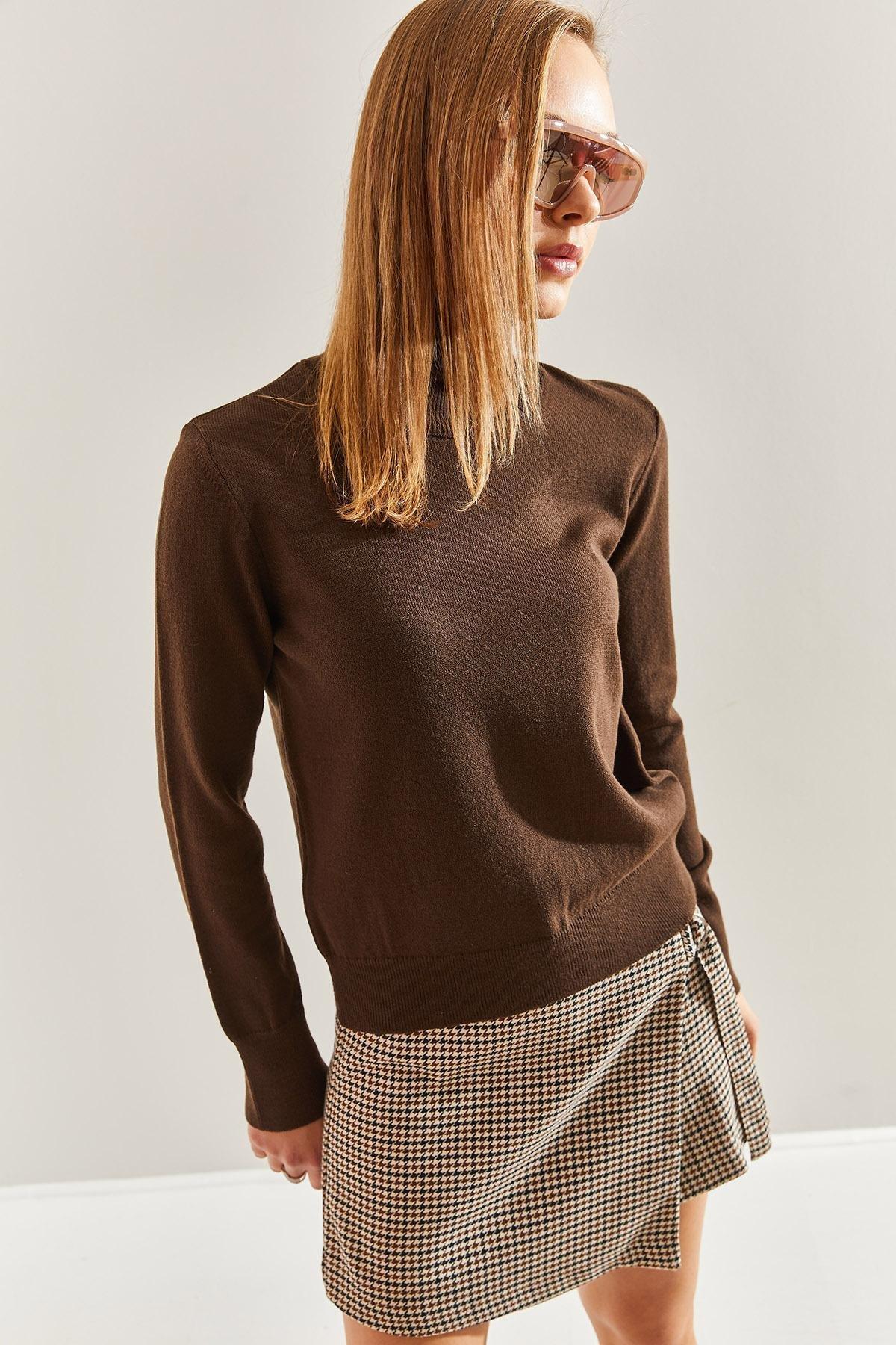 Brown Turtleneck Knitted Sweater, Brown, large image number 3