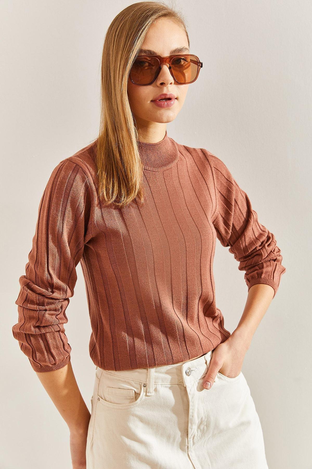 Beige Turtleneck Ribbed Sweater, Dark Camel, large image number 4