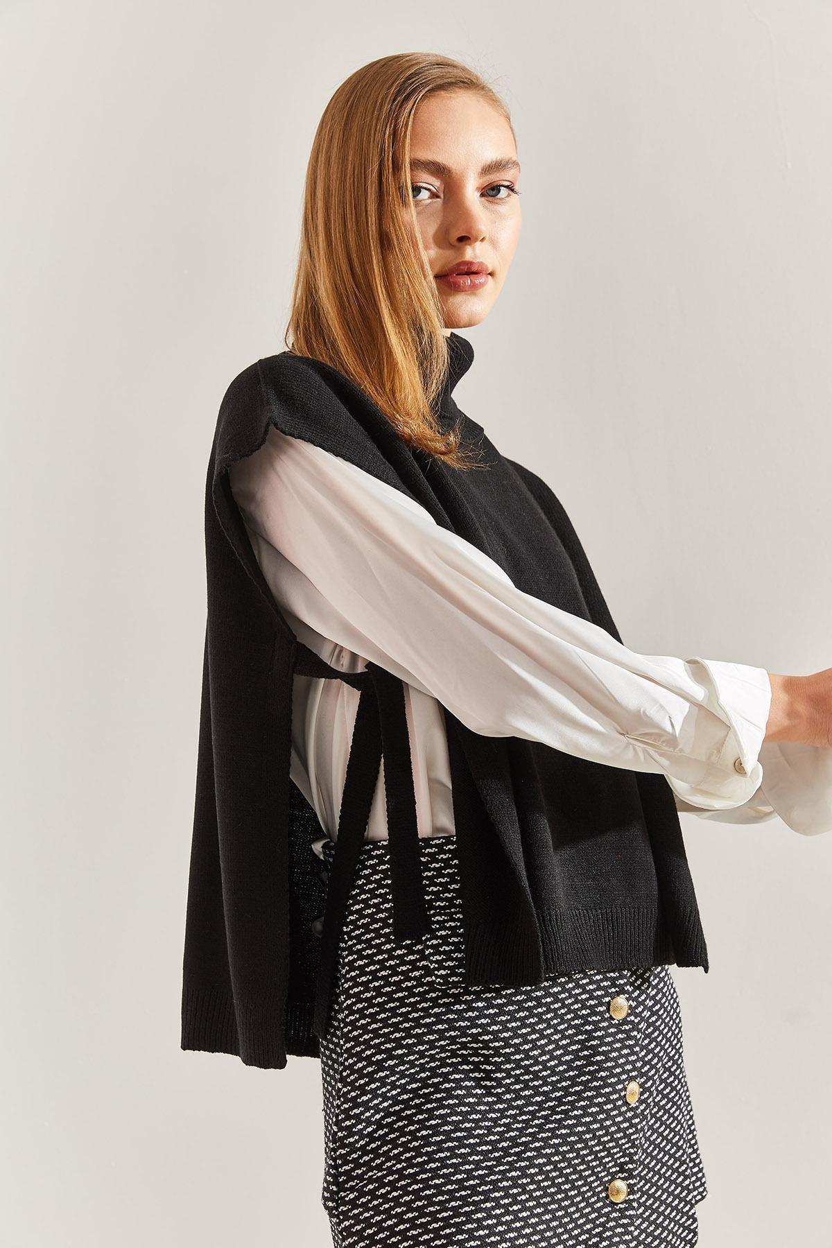 Black Turtleneck Belt Tie Sweater, BLACK, large image number 3