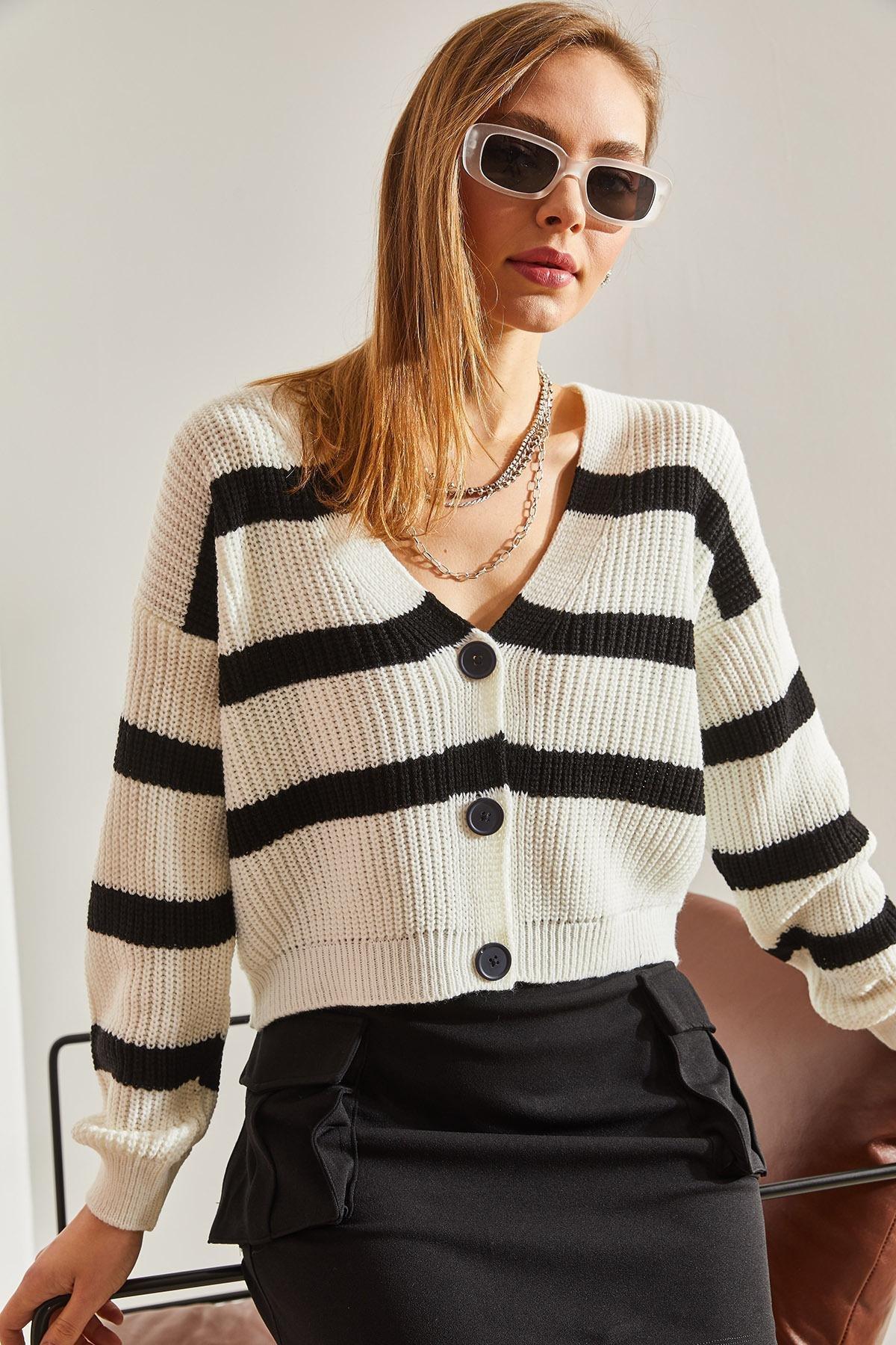 Multicolour Striped Knitted Cardigan, , large image number 3