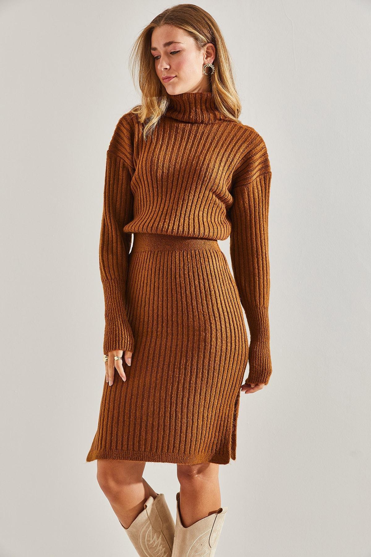 Brown Turtleneck Elastic Waist Dress, Brown, large image number 4