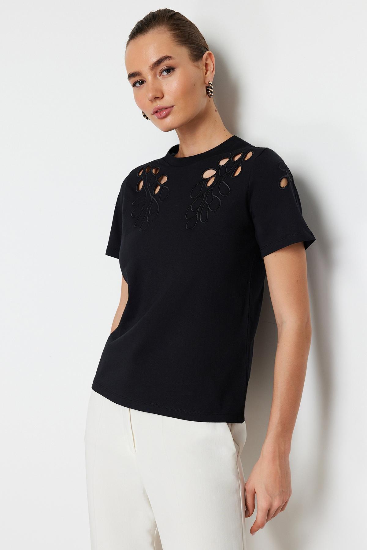 Black Embroidered Knitted T-Shirt, , large image number 2