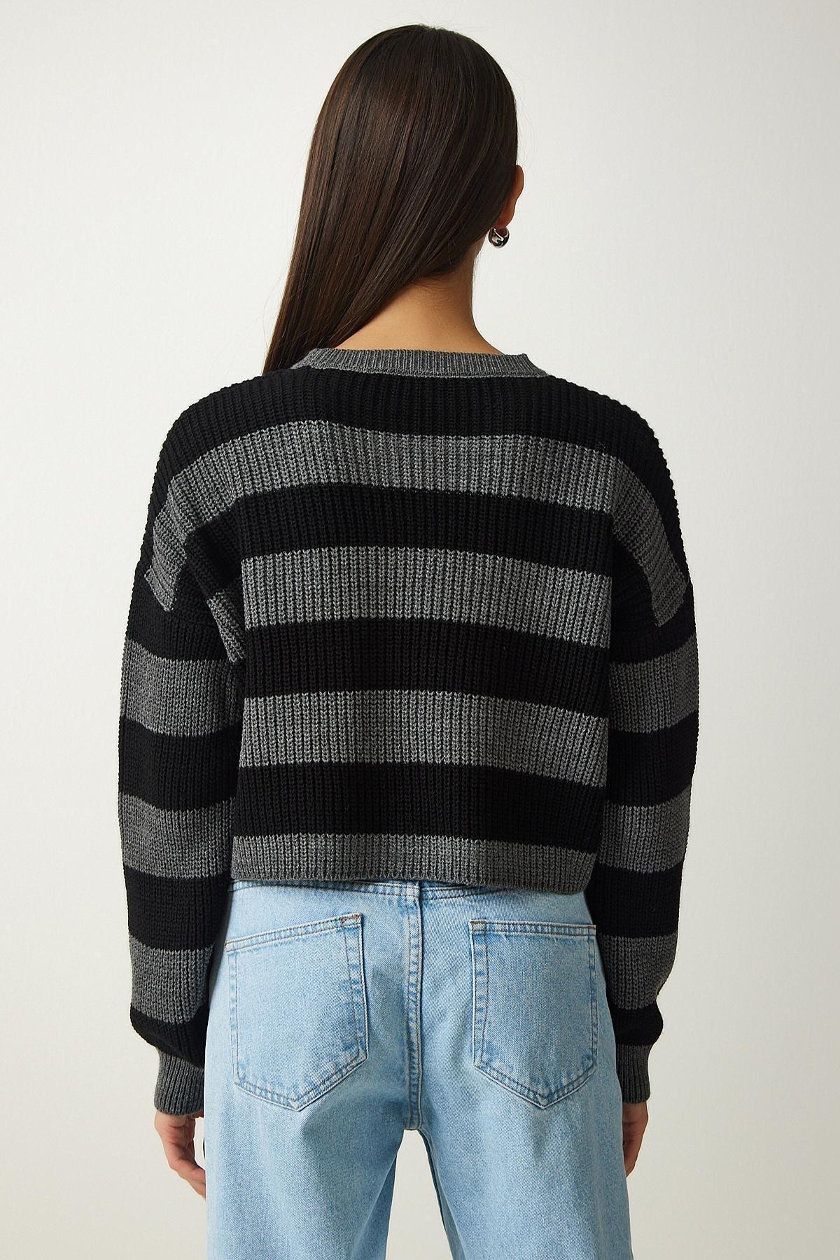 Womens Gray Black Striped Crop Knitwear Sweater PF00058, Single item, Gray Black, large image number 3