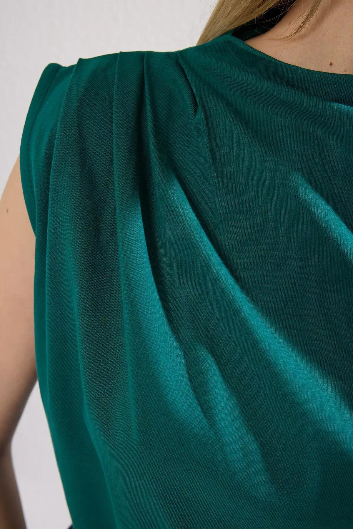 Green Boat Neck T-Shirt, Emerald, large image number 2