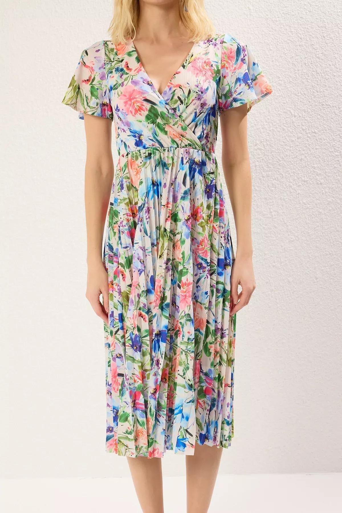 Blue Floral Skater Pleated Midi Dress, , large image number 2
