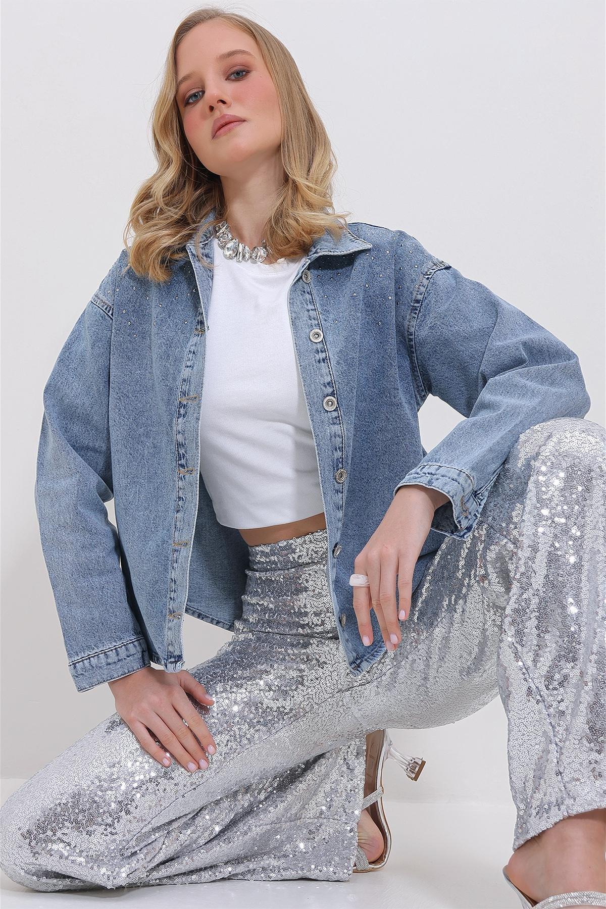 Blue Washed Embroidered Buttoned Jacket, , large image number 1