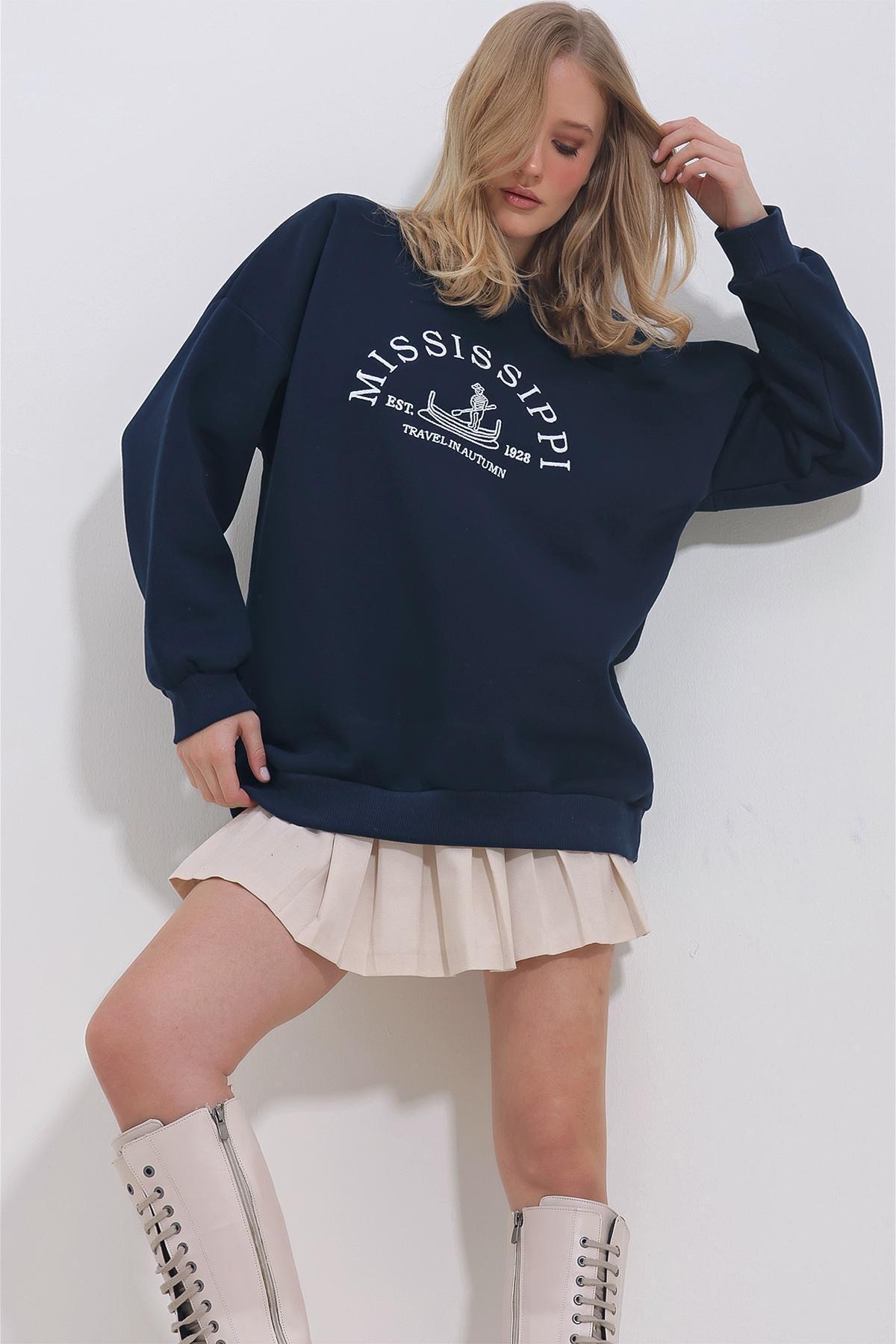 Navy Crew Neck Embroidered Oversized Sweatshirt, , large image number 0