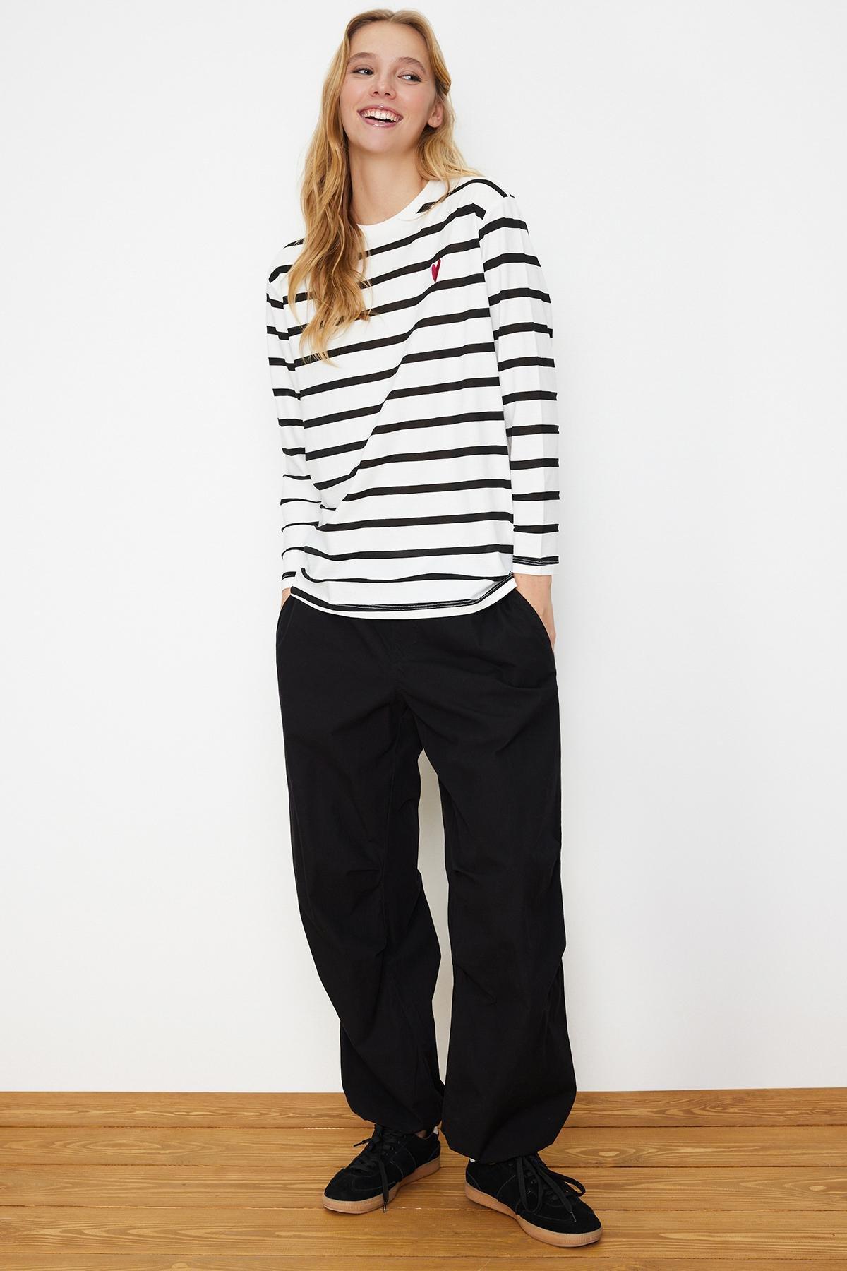 White Striped Embroidered Knitted T-Shirt, , large image number 1