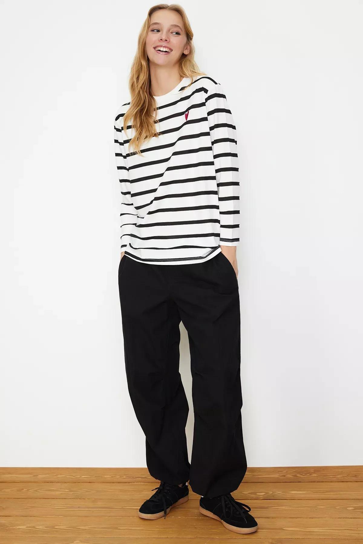 White Striped Embroidered Knitted T-Shirt, White, medium