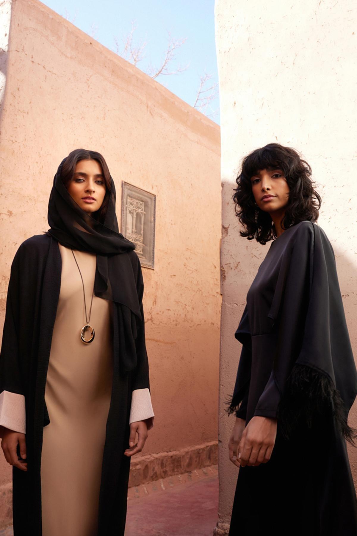 Black Colour Block Abaya Set, , large image number 1