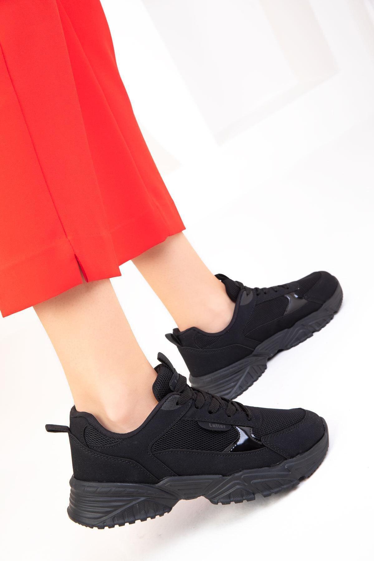 Black Casual Sneakers, , large image number 3