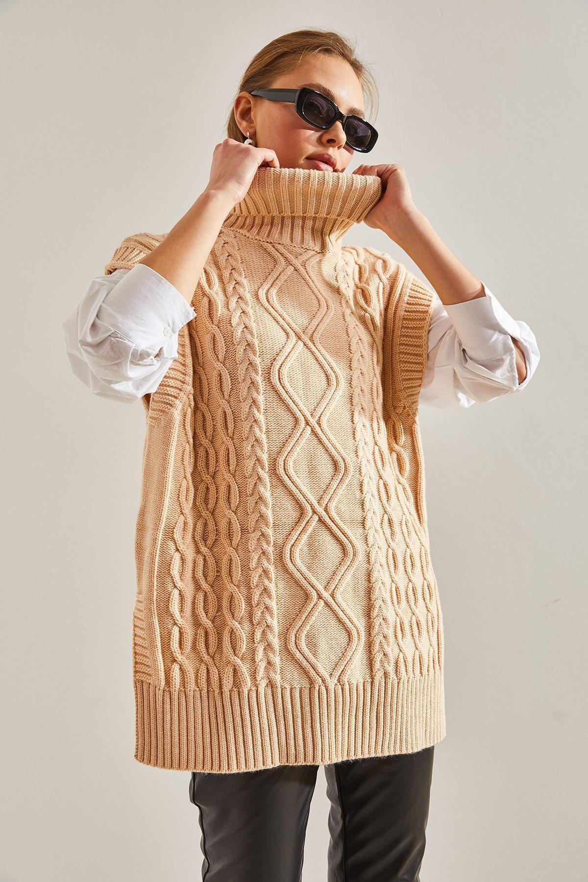 Cream Turtleneck Hair Braided Knitwear Sweater, Cream, large image number 3