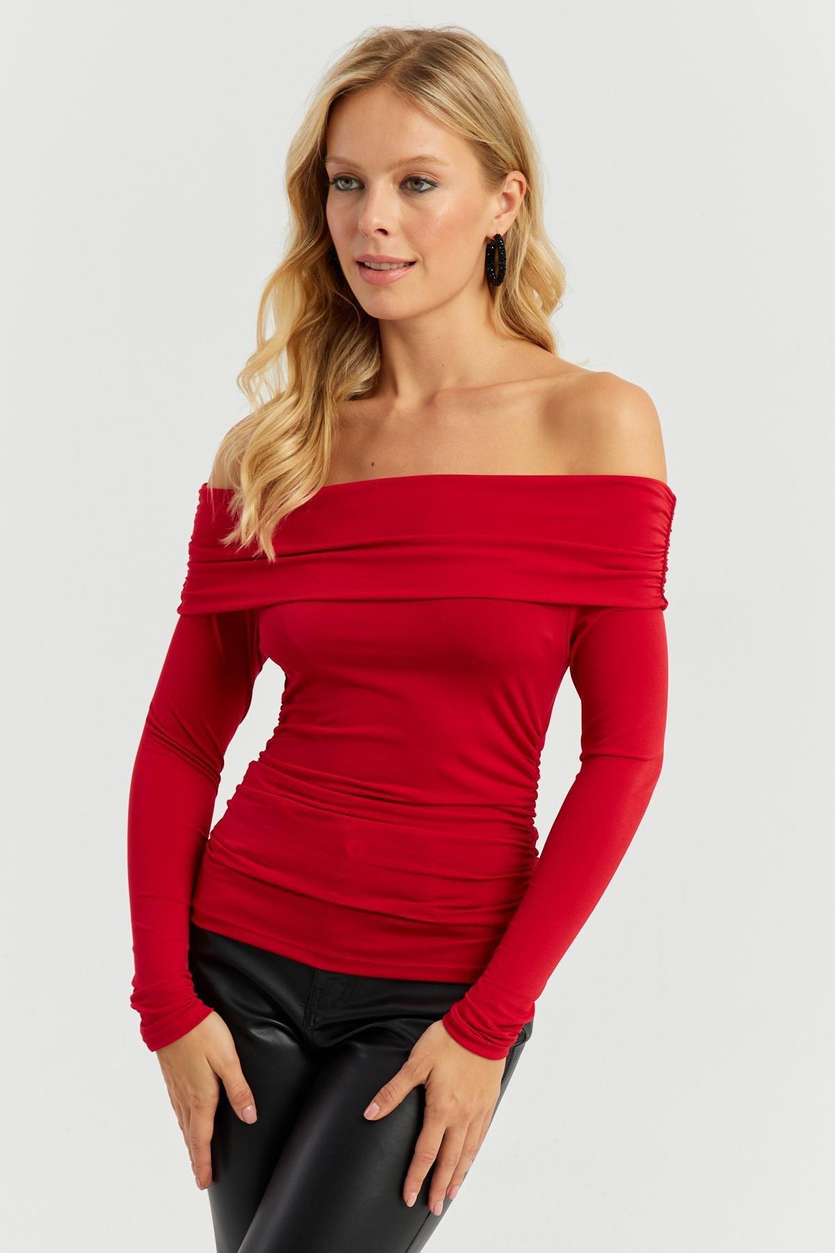 Red Gathered Madonna Blouse, , large image number 2