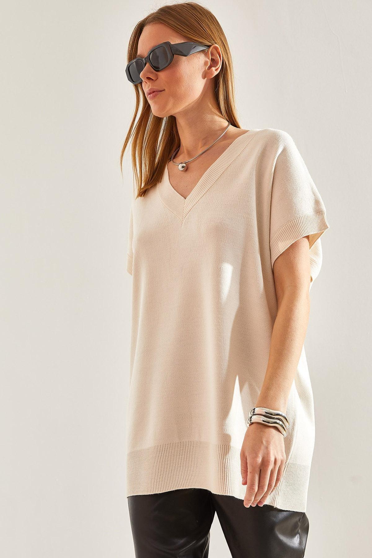 Ecru V-Neck Short Sleeve Knitted Sweater, Ecru, large image number 0