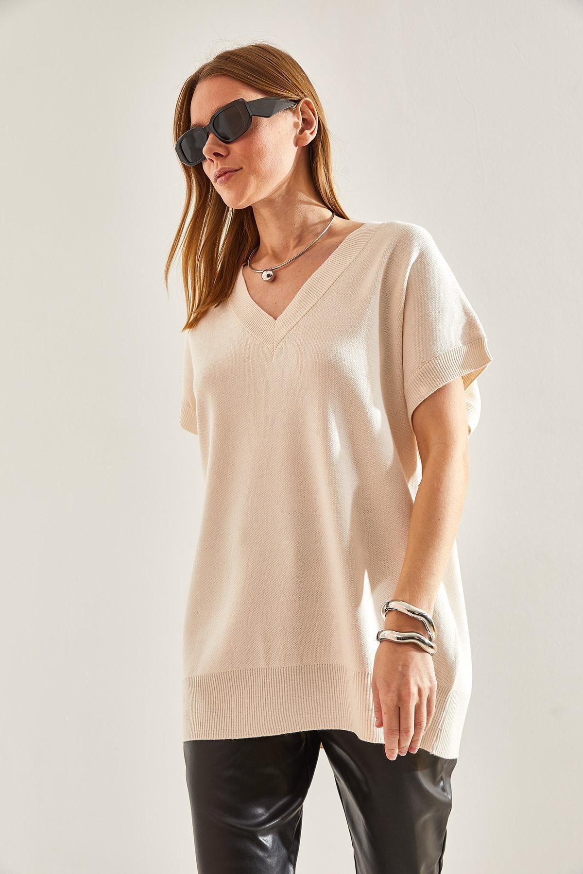 Ecru V-Neck Short Sleeve Knitted Sweater, Ecru, large image number 3
