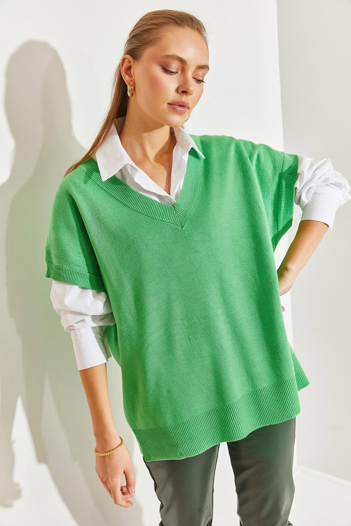 Green V-Neck Short Sleeve Knitted Sweater, Green, large image number 5
