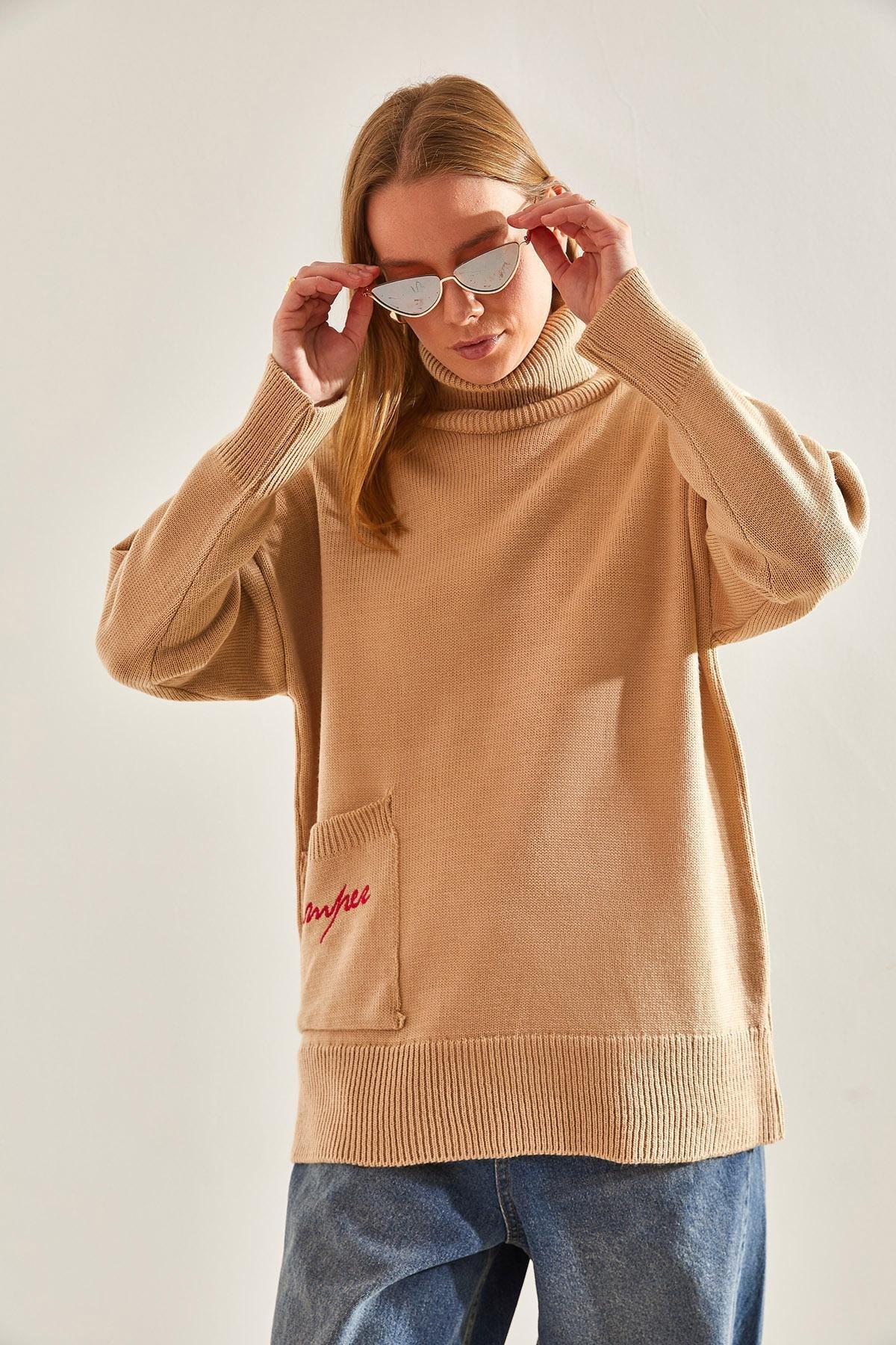 Brown Turtleneck Pocket Embroidery Embroidered Knitted Sweater, CAMEL, large image number 3