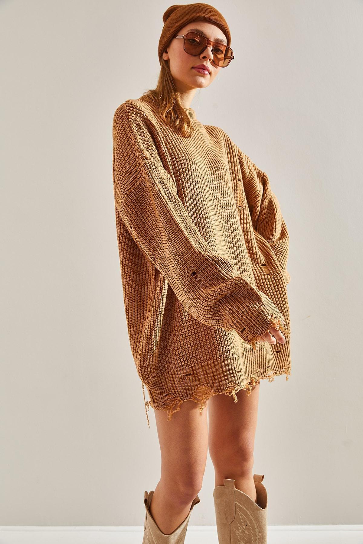 Brown Openwork Knitted Detailed Oversize Sweater, COFFEE WITH MILK, large image number 2