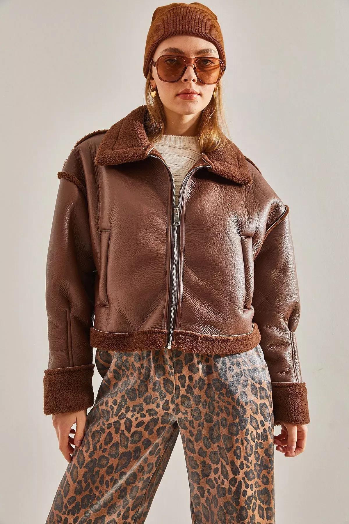 Sleeve Pleat Leather Coat, Brown, large image number 2