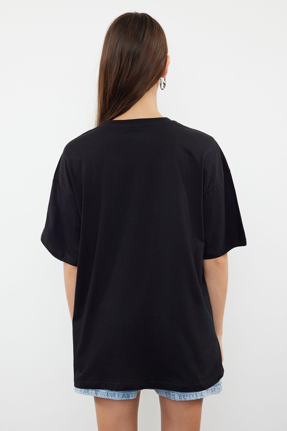 Black Printed Oversized Knitted T-Shirt, , large image number 4