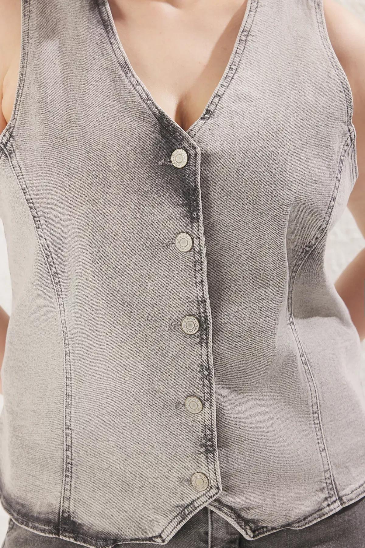 Grey Detailed Denim Vest, C101_1653, large image number 3