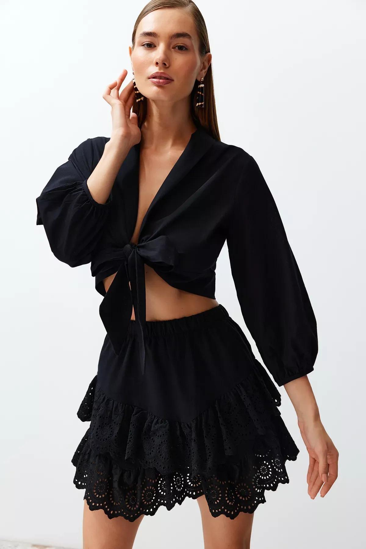 Black Crop Woven Blouse, C101_2094, large image number 0