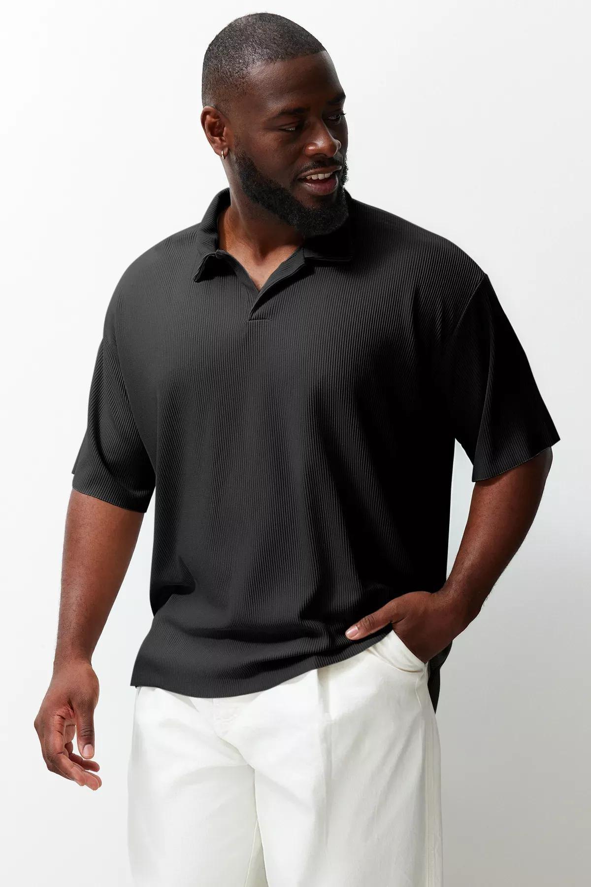 Black Textured Plus-Size T-shirt, C101_5720, large image number 0