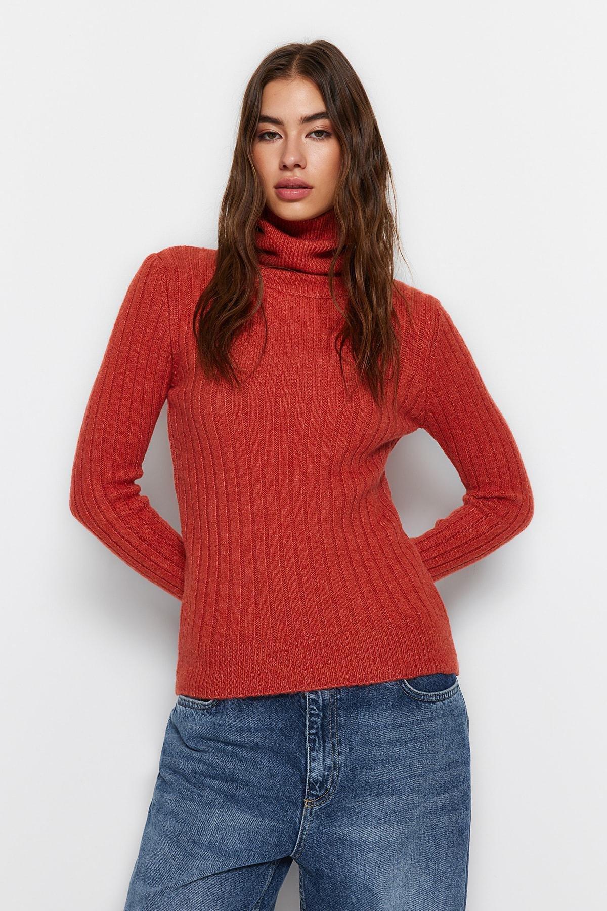 Brown Turtleneck Sweater, , large image number 8
