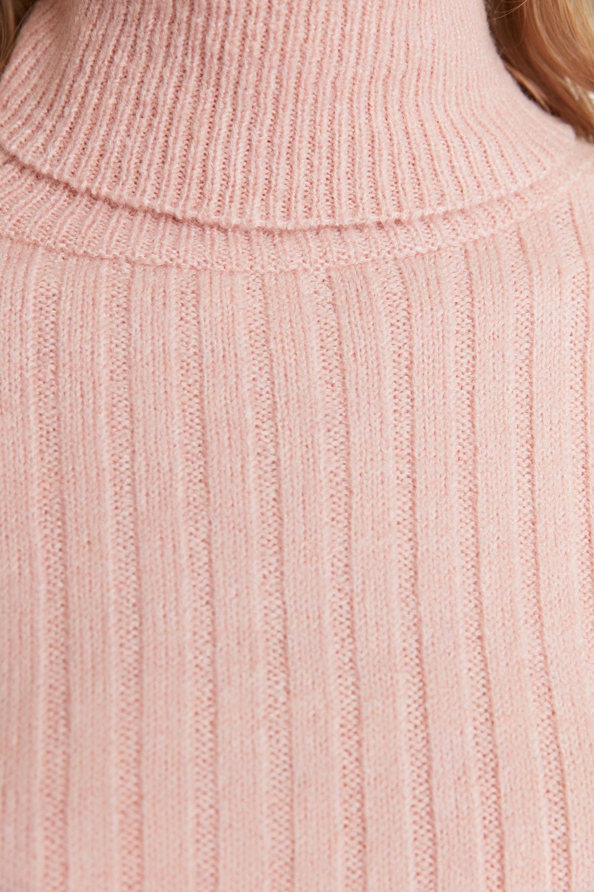 Pink Turtleneck Sweater, , large image number 3