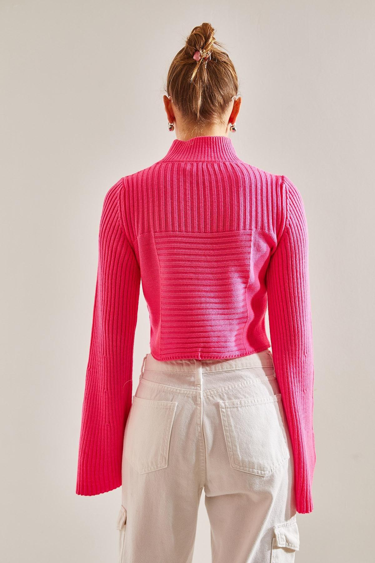 Pink Half Turtleneck Pattern Crop Sweater, Fuchsia, large image number 4